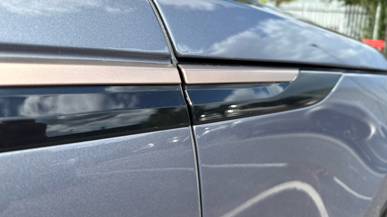 Land Rover Range Rover Velar 2.0 D200 MHEV Dynamic HSE 5dr Auto Diesel Estate